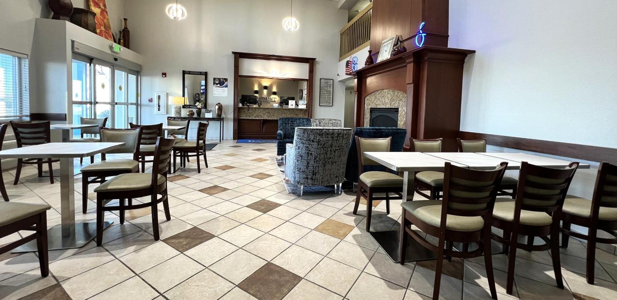 Baymont By Wyndham Litchfield Hotel Bagian luar foto