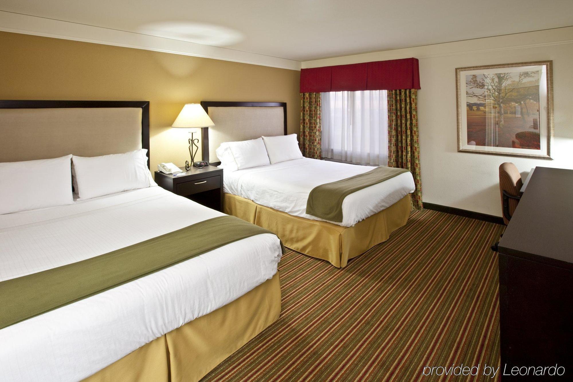Baymont By Wyndham Litchfield Hotel Ruang foto