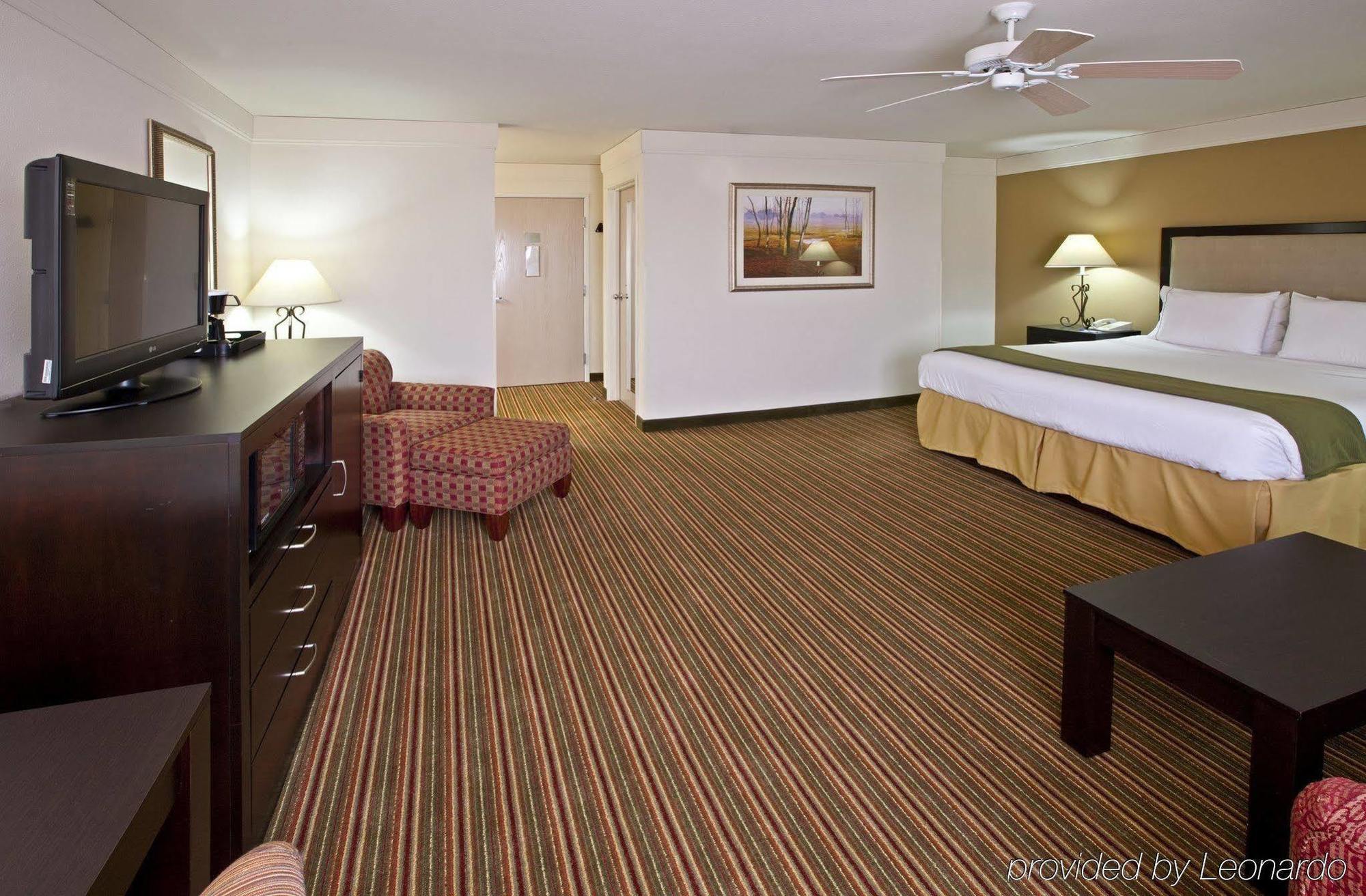 Baymont By Wyndham Litchfield Hotel Ruang foto